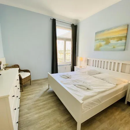 Apartment Berringer, Knurrhahn, Direkt An Der Promenade Rostock
